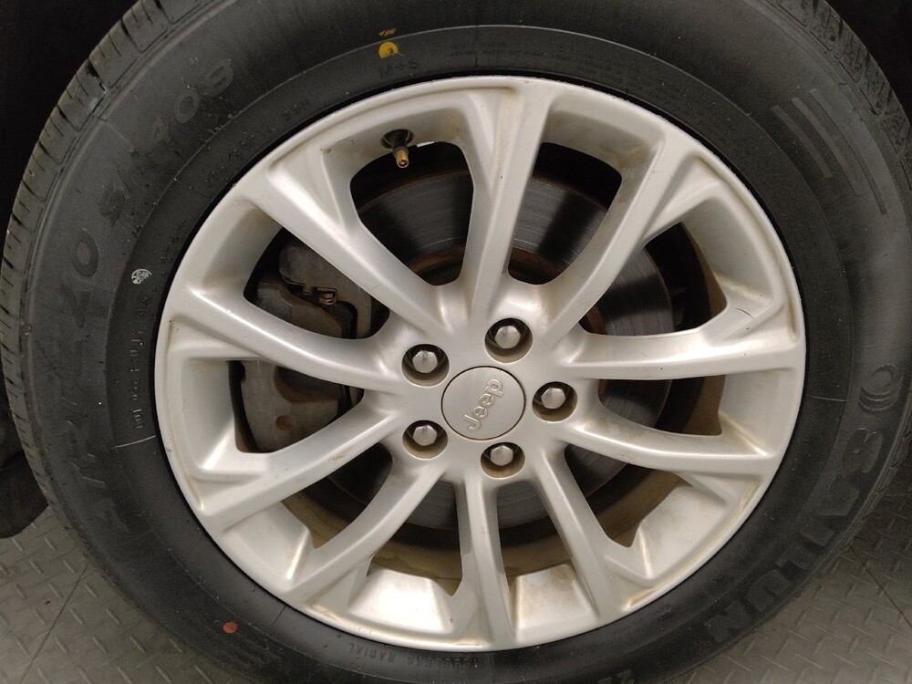 2020 Jeep Cherokee in Plano, TX 75074 - 18085954 31