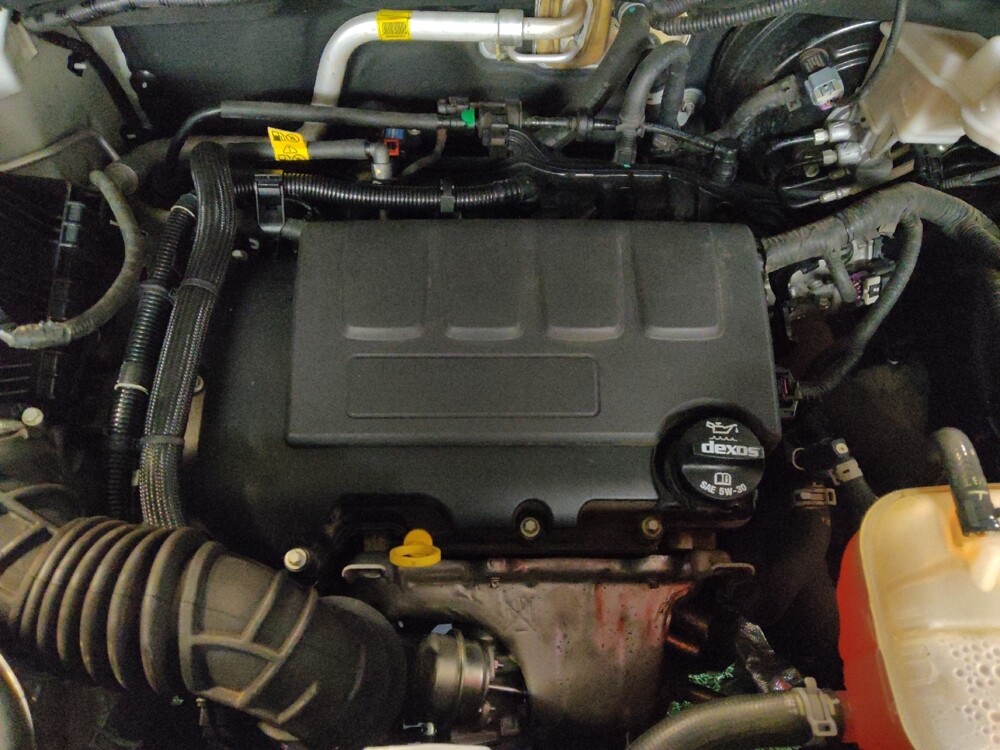 2021 Chevrolet Trax in Glendale, AZ 85301 - 18085964 30