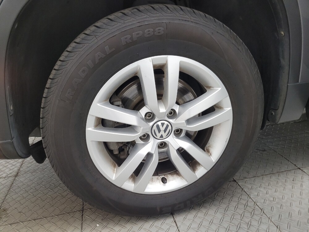 2016 Volkswagen Tiguan in Tucson, AZ 85705 - 18085968 31