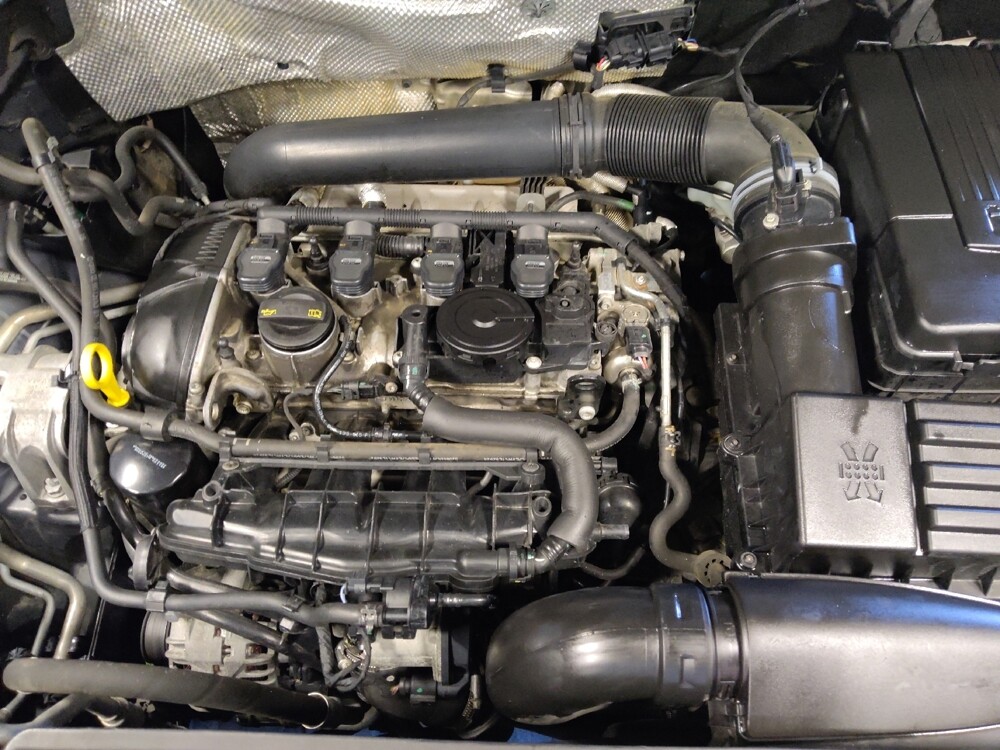 2016 Volkswagen Tiguan in Tucson, AZ 85705 - 18085968 30