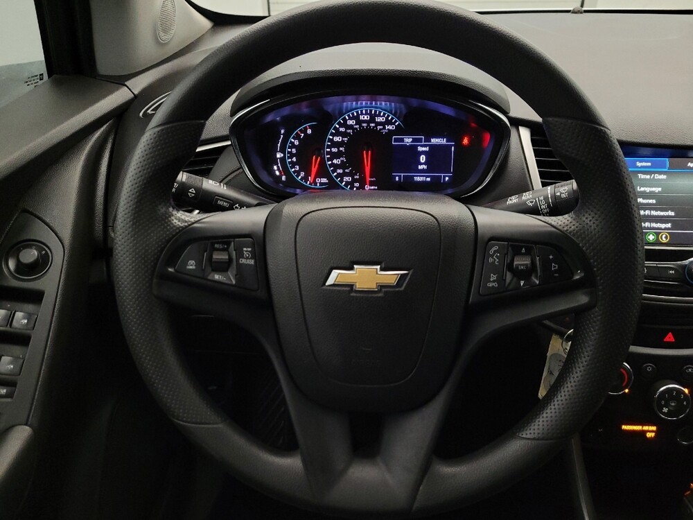 2019 Chevrolet Trax in Glendale, AZ 85301 - 18085969 22