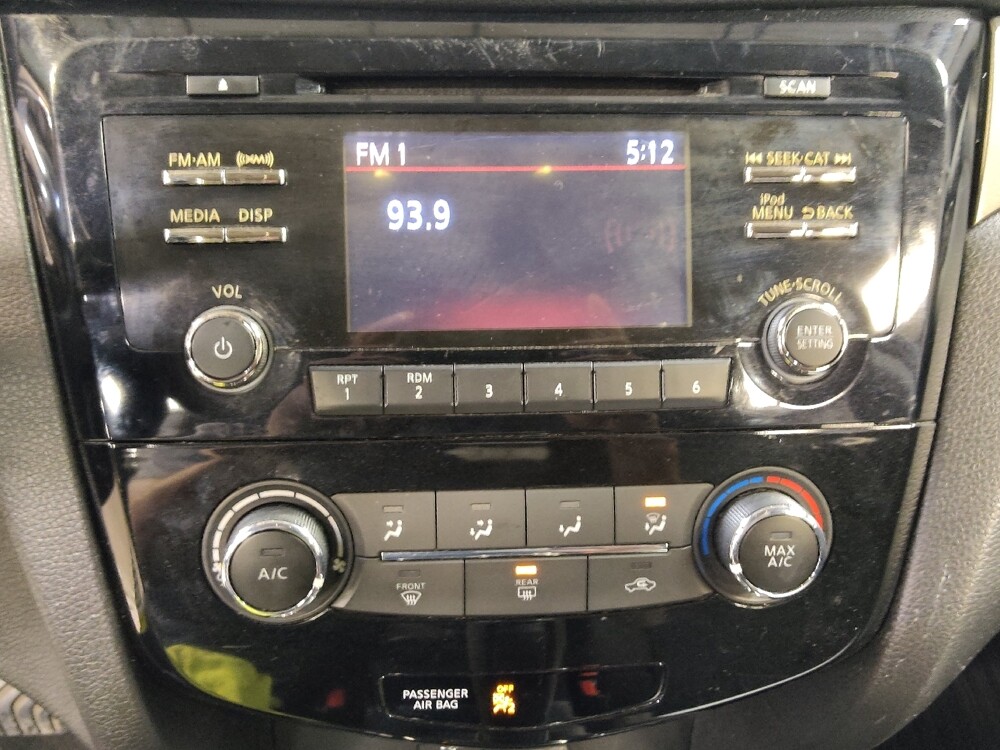 2018 Nissan Rogue Sport in Lakeland, FL 33815 - 18085972 25