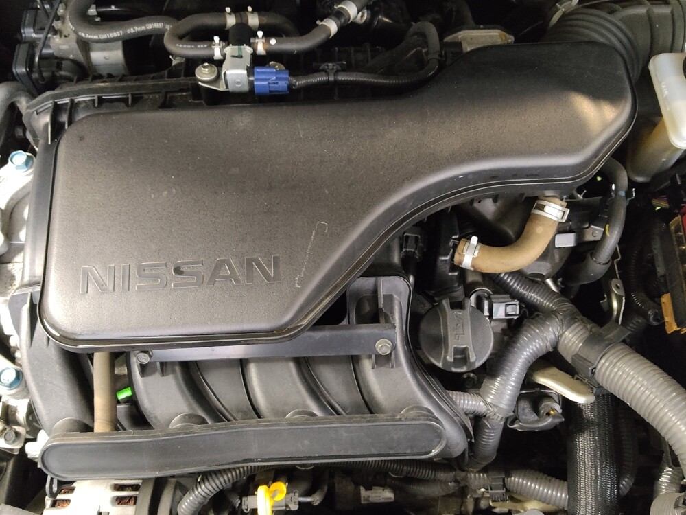 2018 Nissan Rogue Sport in Lakeland, FL 33815 - 18085972 30