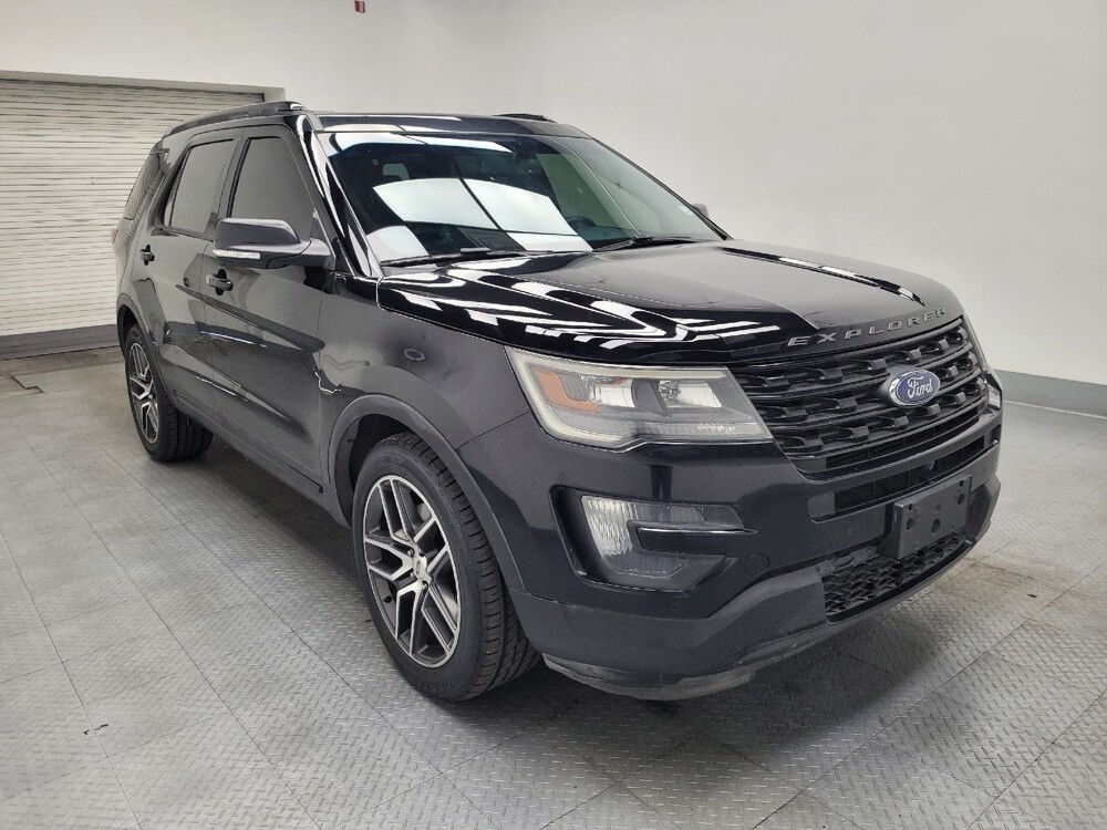 2016 Ford Explorer in Las Vegas, NV 89102 - 18085975 13