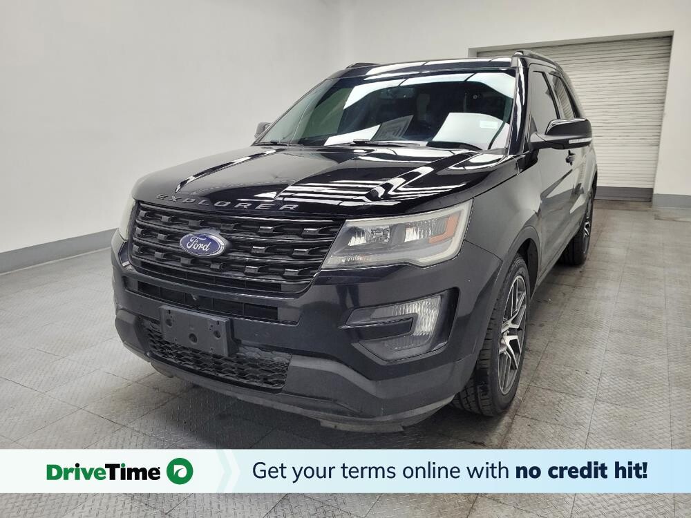 2016 Ford Explorer in Las Vegas, NV 89102 - 18085975