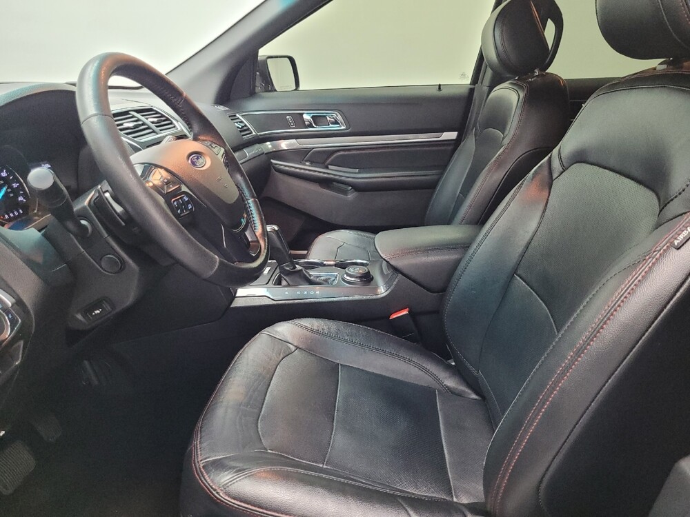 2016 Ford Explorer in Las Vegas, NV 89102 - 18085975 17