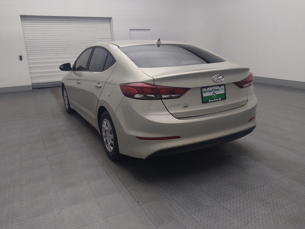 2017 Hyundai Elantra in Miami, FL 33157 - 18085976 5