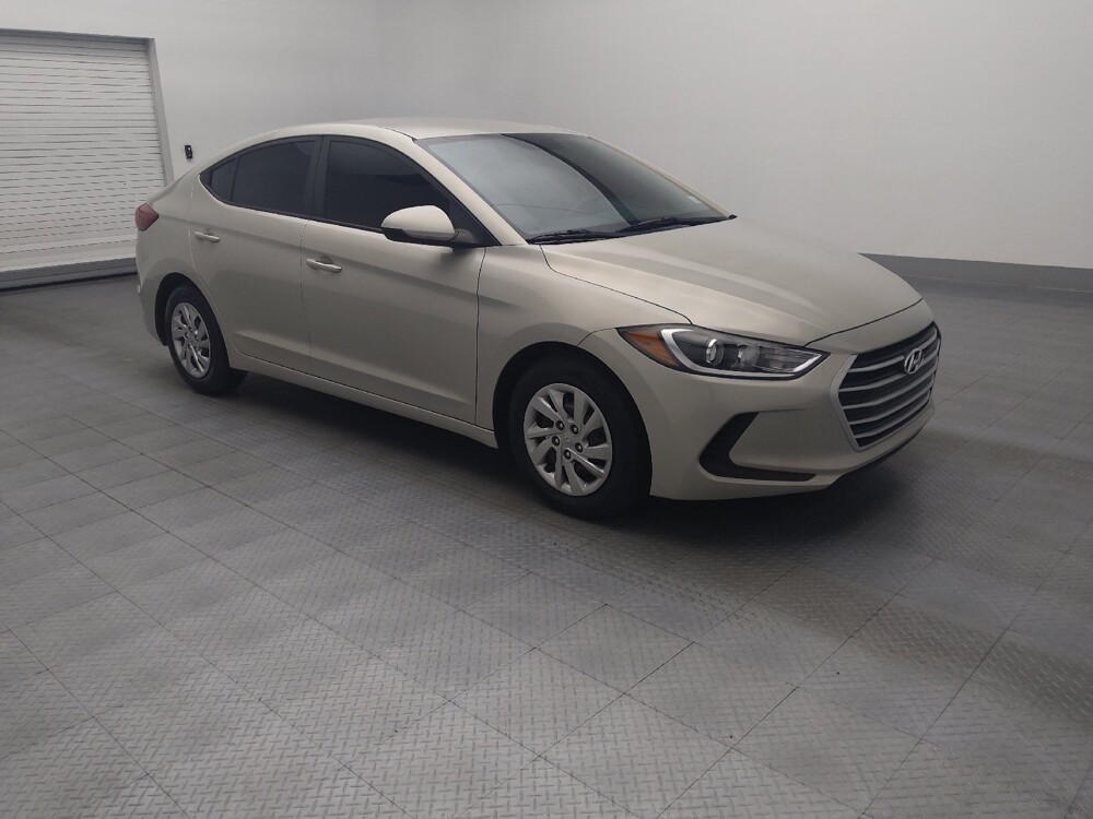 2017 Hyundai Elantra in Miami, FL 33157 - 18085976 11