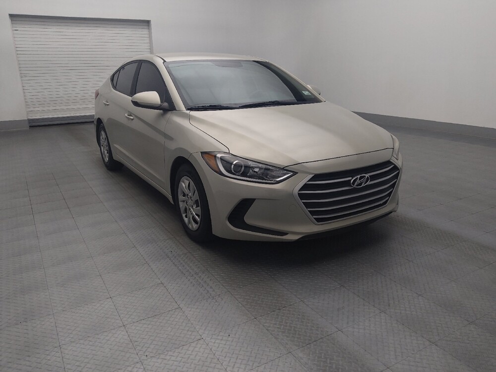 2017 Hyundai Elantra in Miami, FL 33157 - 18085976 13