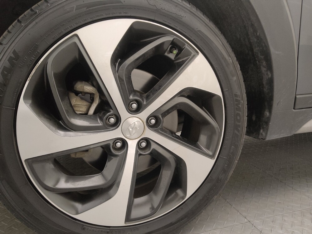 2017 Hyundai Tucson in Orlando, FL 32808 - 18085989 31