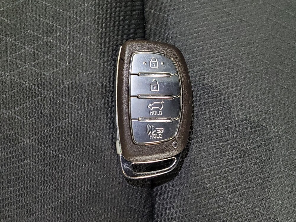 2017 Hyundai Tucson in Orlando, FL 32808 - 18085989 32