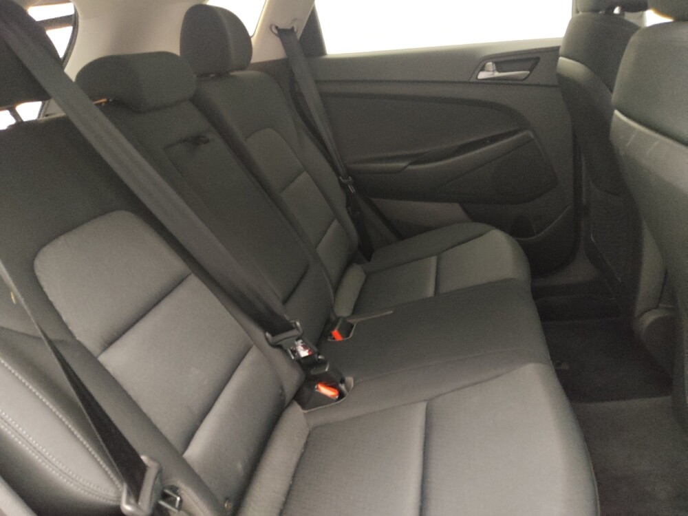 2017 Hyundai Tucson in Orlando, FL 32808 - 18085989 19