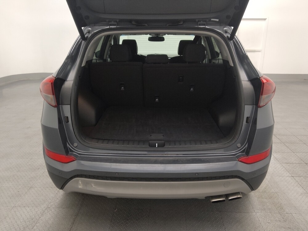 2017 Hyundai Tucson in Orlando, FL 32808 - 18085989 29