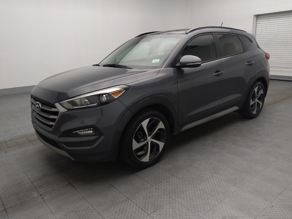 2017 Hyundai Tucson in Orlando, FL 32808 - 18085989 2