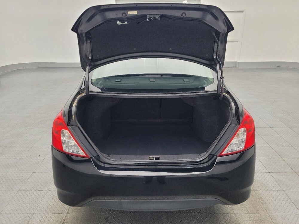 2018 Nissan Versa in Pensacola, FL 32505 - 18085993 29