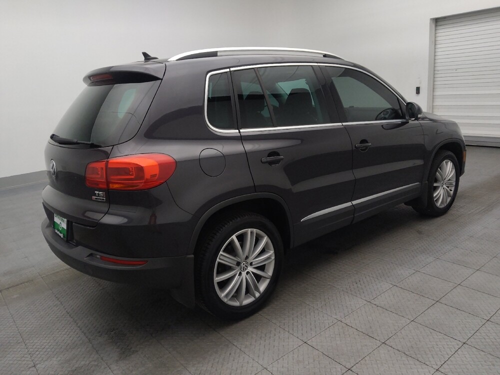 2016 Volkswagen Tiguan in Pensacola, FL 32505 - 18085997 10