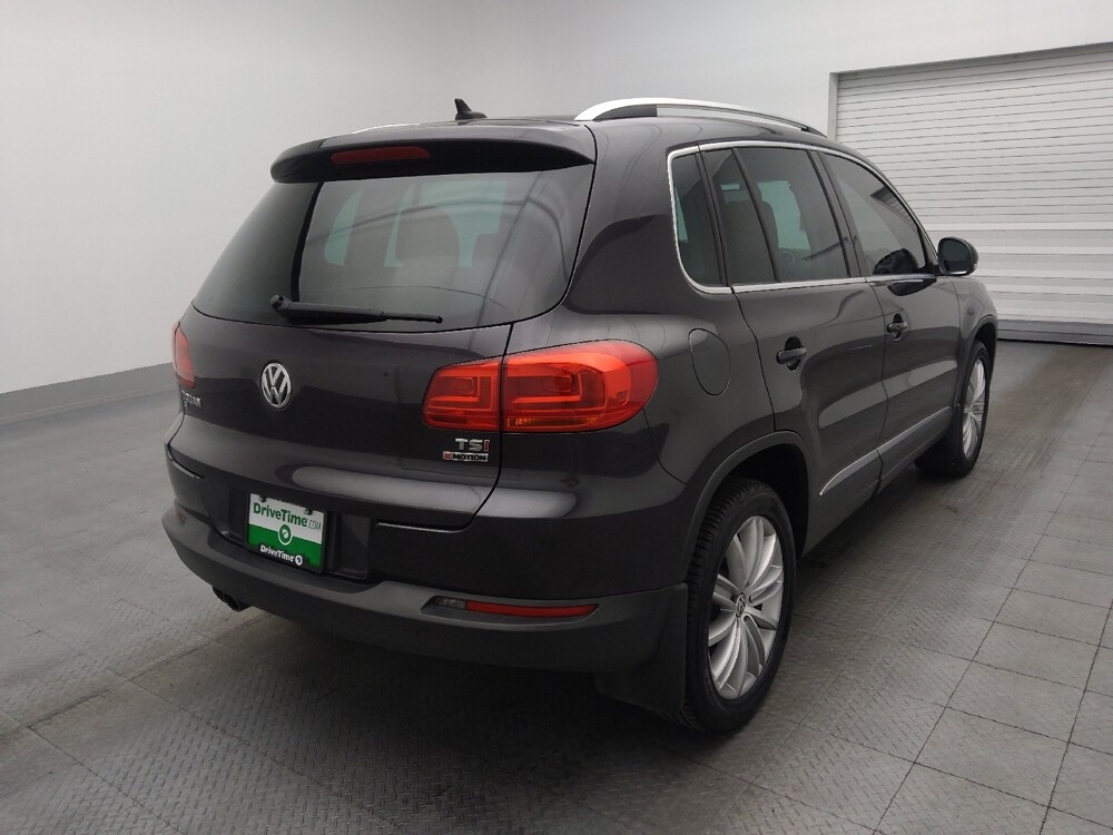 2016 Volkswagen Tiguan in Pensacola, FL 32505 - 18085997 9