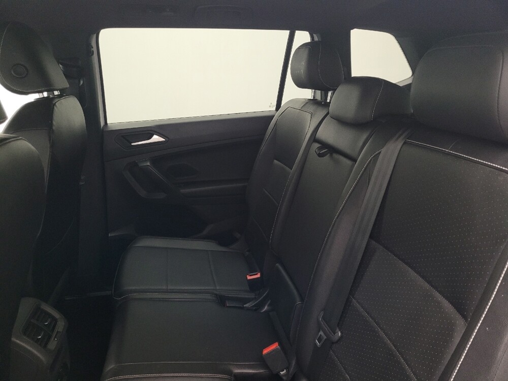 2021 Volkswagen Tiguan in Orlando, FL 32808 - 18085998 18