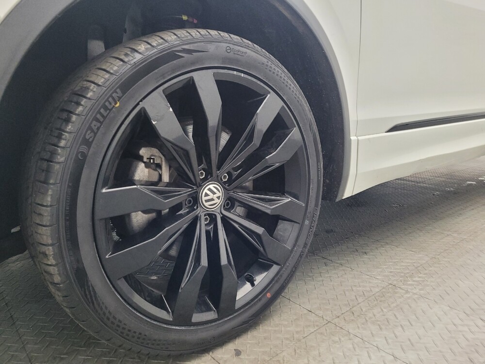 2021 Volkswagen Tiguan in Orlando, FL 32808 - 18085998 31