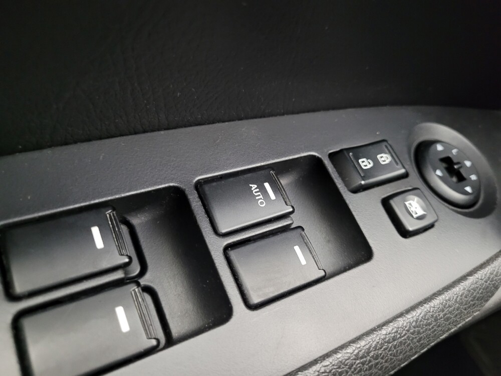 2014 Kia Sorento in Raleigh, NC 27604 - 18086002 27