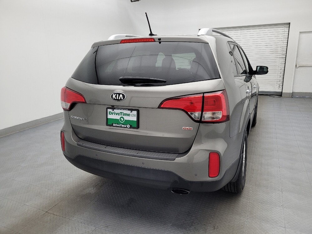2014 Kia Sorento in Raleigh, NC 27604 - 18086002 7