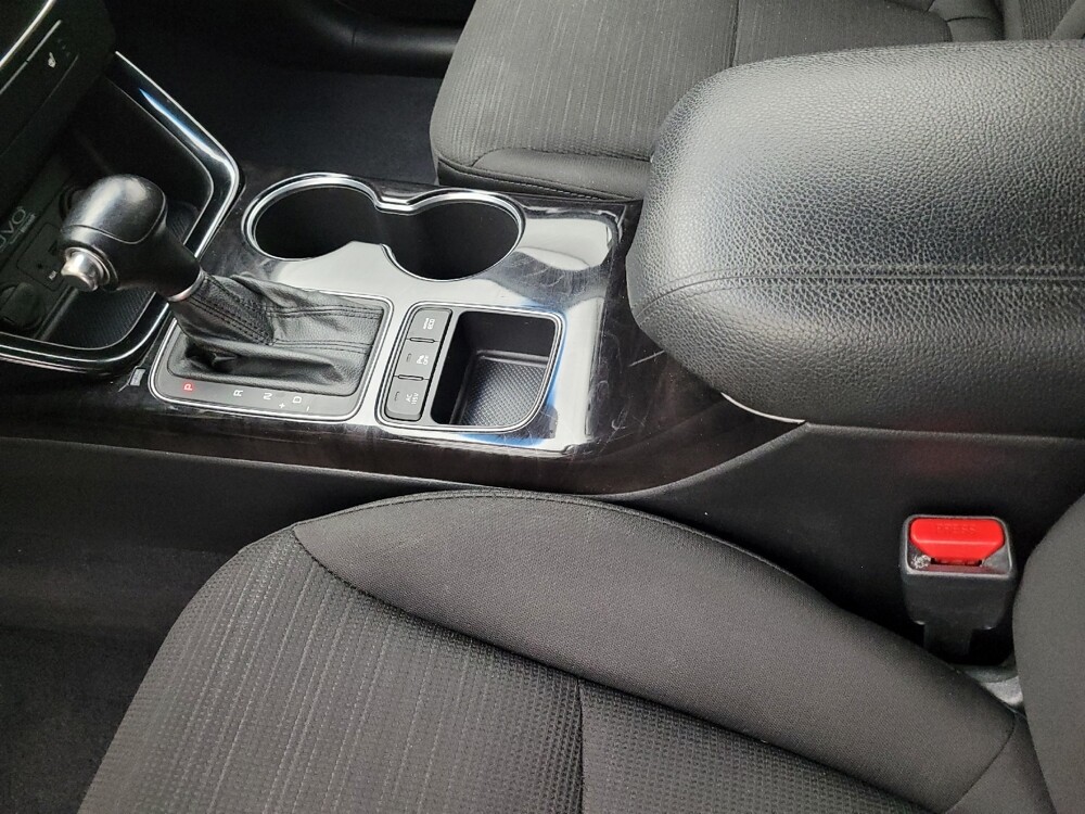 2014 Kia Sorento in Raleigh, NC 27604 - 18086002 26