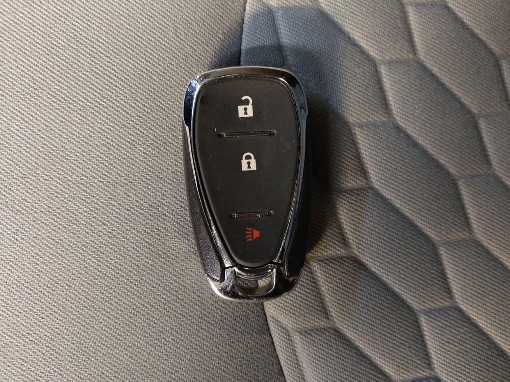 2020 Chevrolet Equinox in Winston-Salem, NC 27103 - 18086005 32