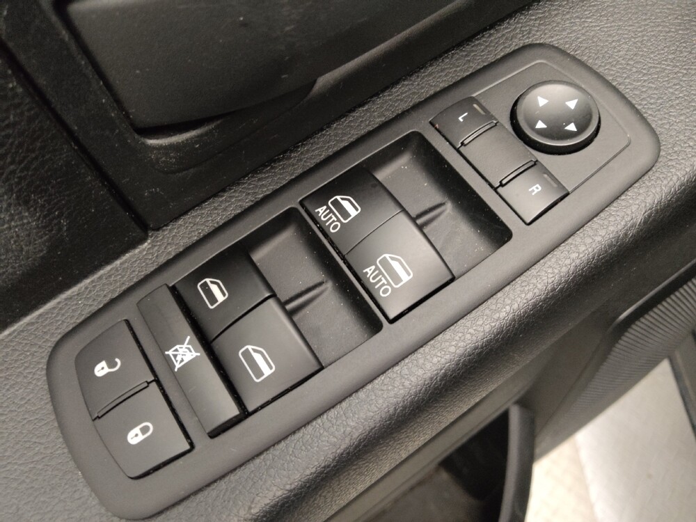 2013 RAM 1500 in Lakewood, CO 80215 - 18086010 27