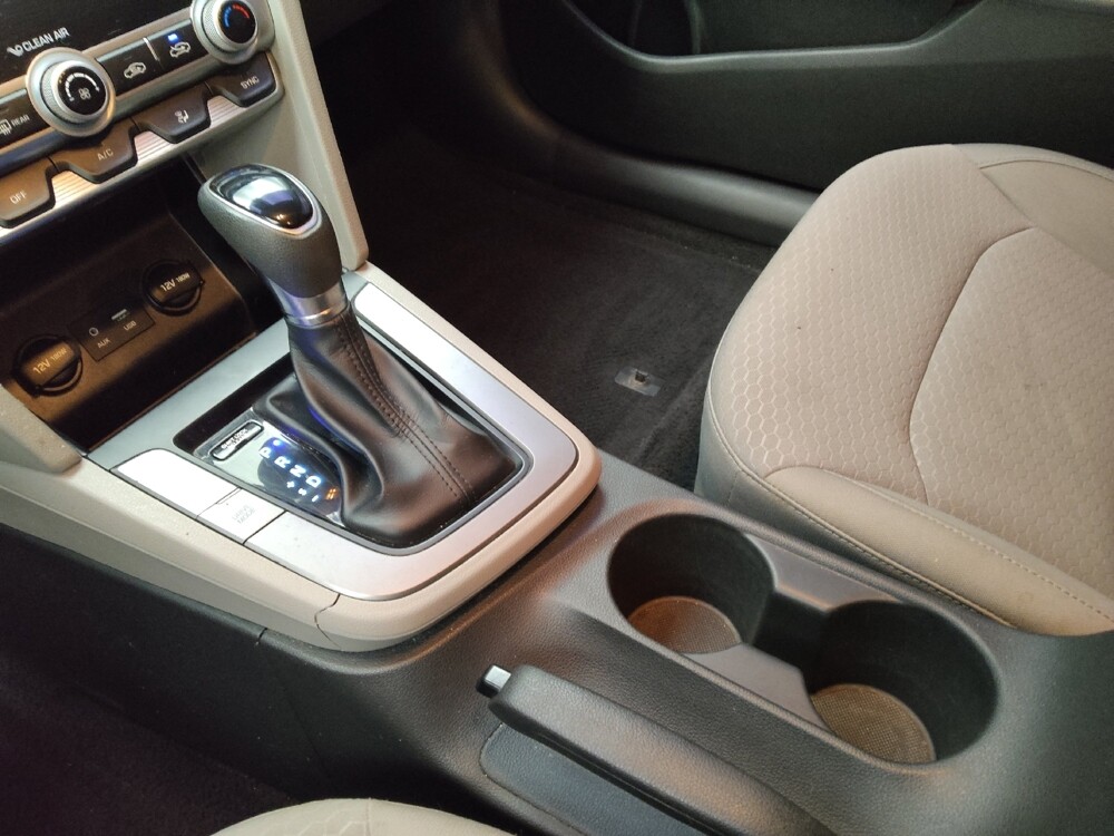 2020 Hyundai Elantra in Denver, CO 80012 - 18086011 26