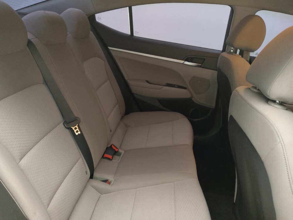 2020 Hyundai Elantra in Denver, CO 80012 - 18086011 19