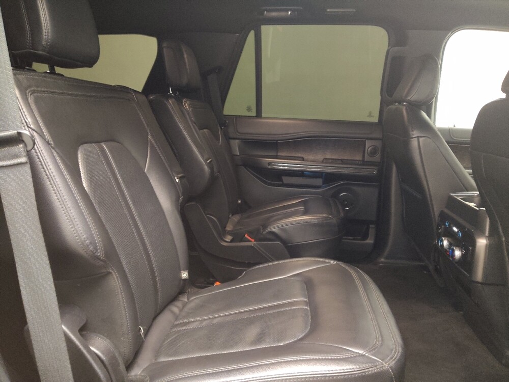 2021 Ford Expedition in Denver, CO 80012 - 18086012 19