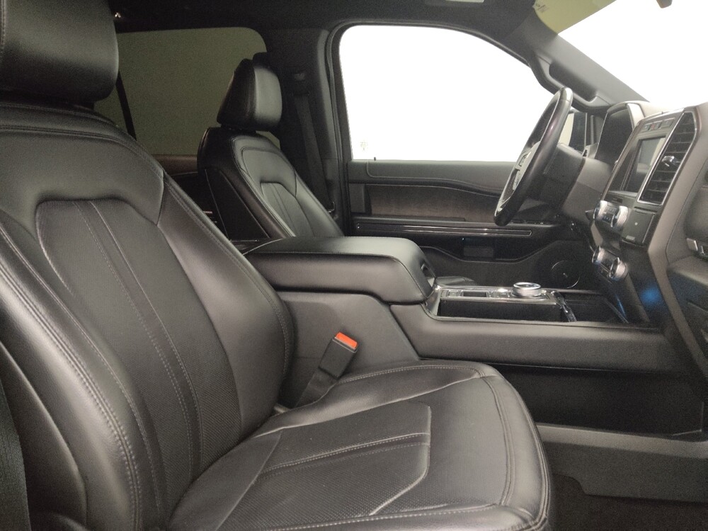 2021 Ford Expedition in Denver, CO 80012 - 18086012 21