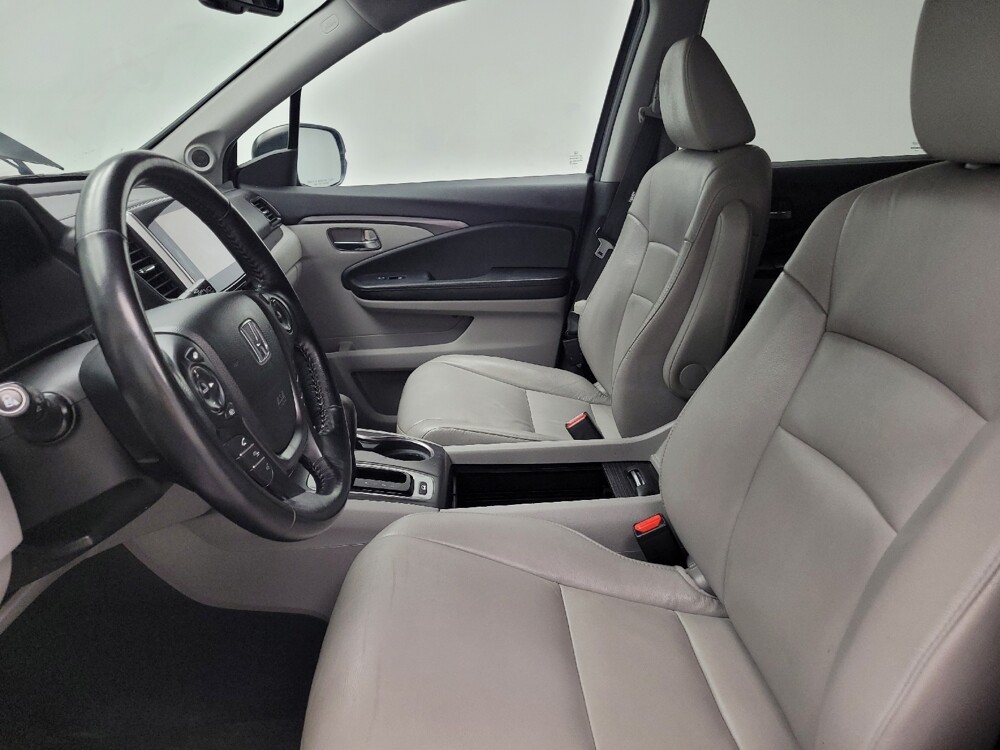 2016 Honda Pilot in Huntsville, AL 35816 - 18086019 17