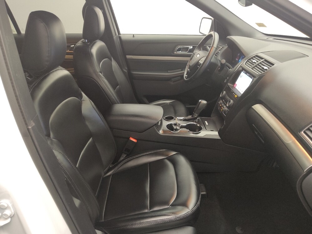2019 Ford Explorer in Live Oak, TX 78233 - 18086022 21