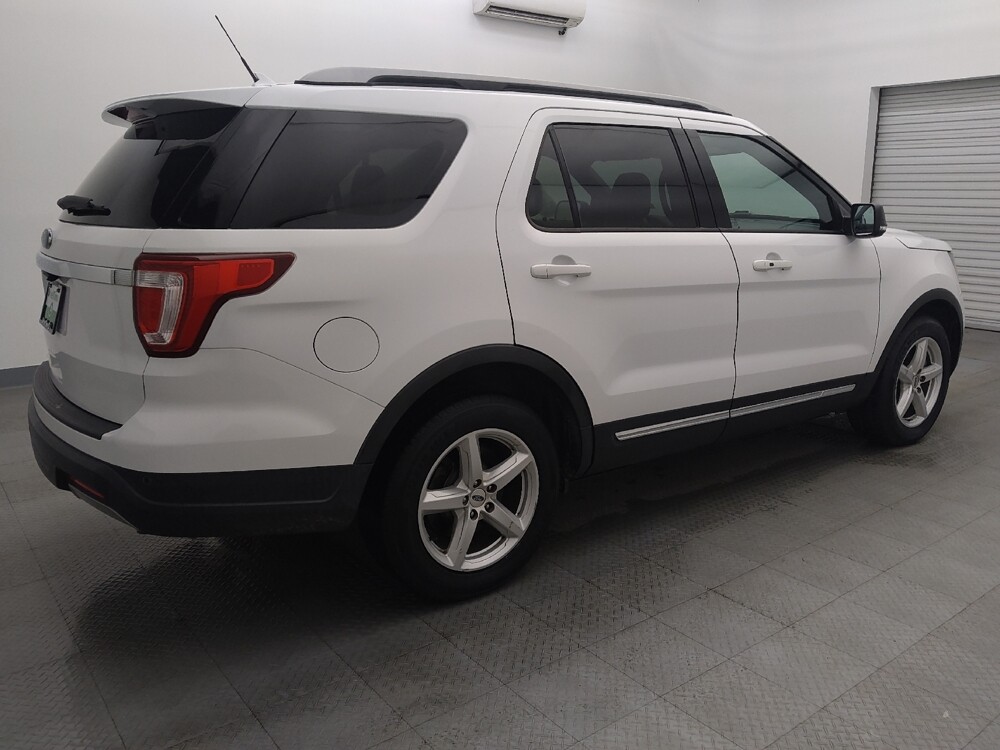 2019 Ford Explorer in Live Oak, TX 78233 - 18086022 10