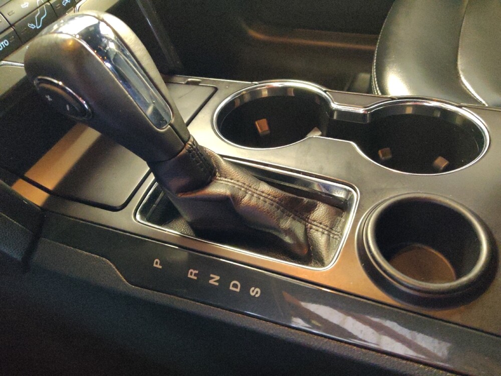 2019 Ford Explorer in Live Oak, TX 78233 - 18086022 26