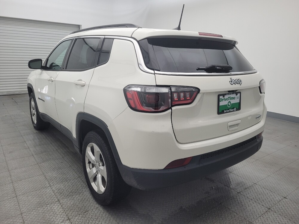 2018 Jeep Compass in Houston, TX 77060 - 18086023 5