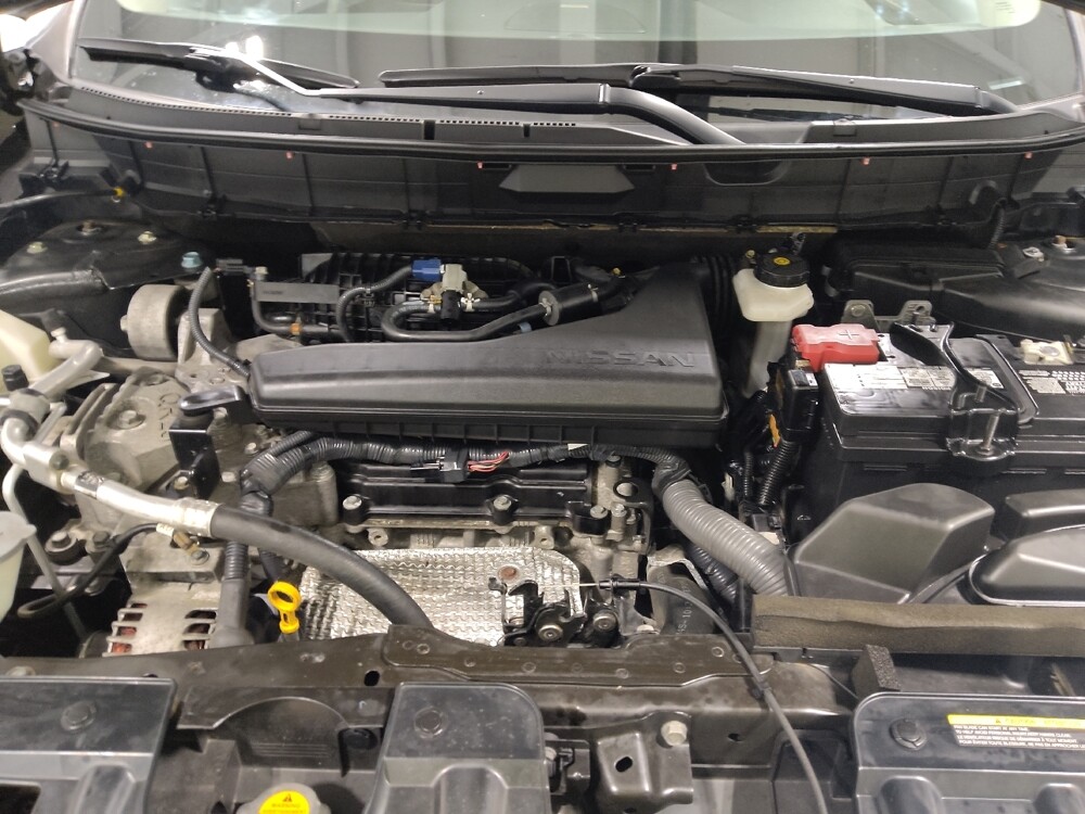 2020 Nissan Rogue in Columbus, OH 43228 - 18086036 30