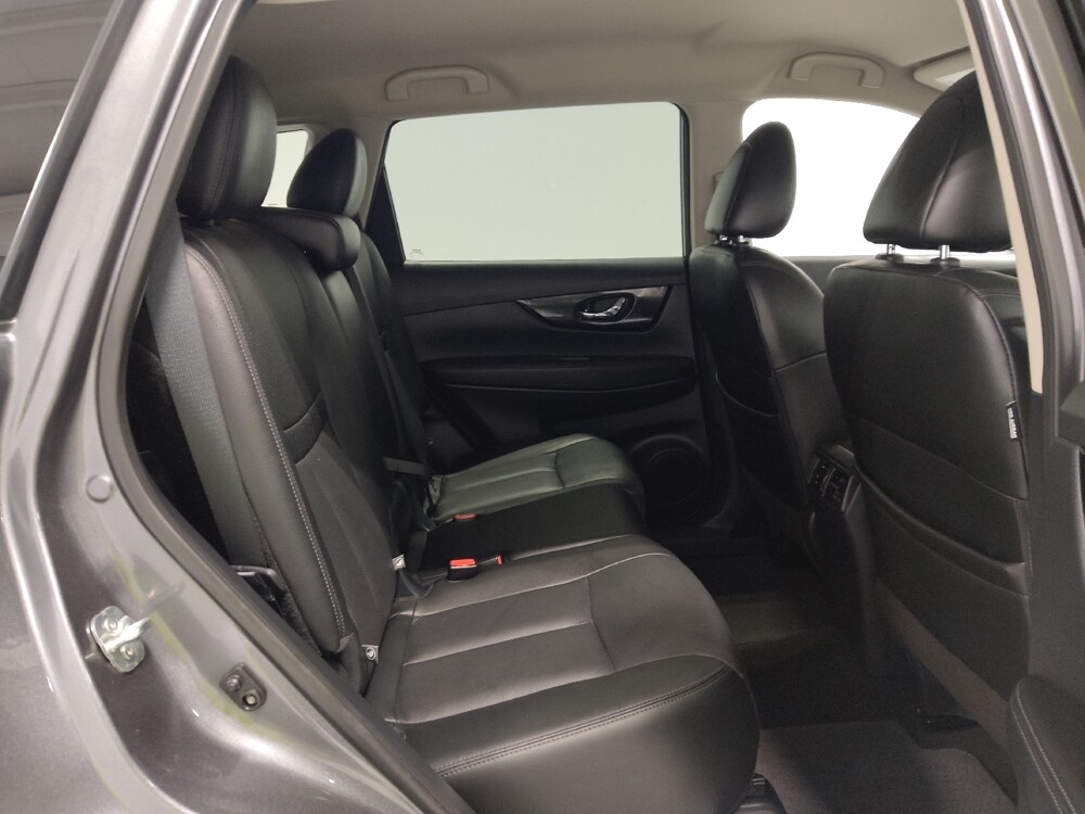 2020 Nissan Rogue in Columbus, OH 43228 - 18086036 19