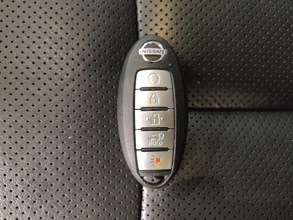 2020 Nissan Rogue in Columbus, OH 43228 - 18086036 32