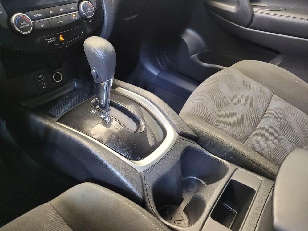 2016 Nissan Rogue in Miamisburg, OH 45342 - 18086037 26