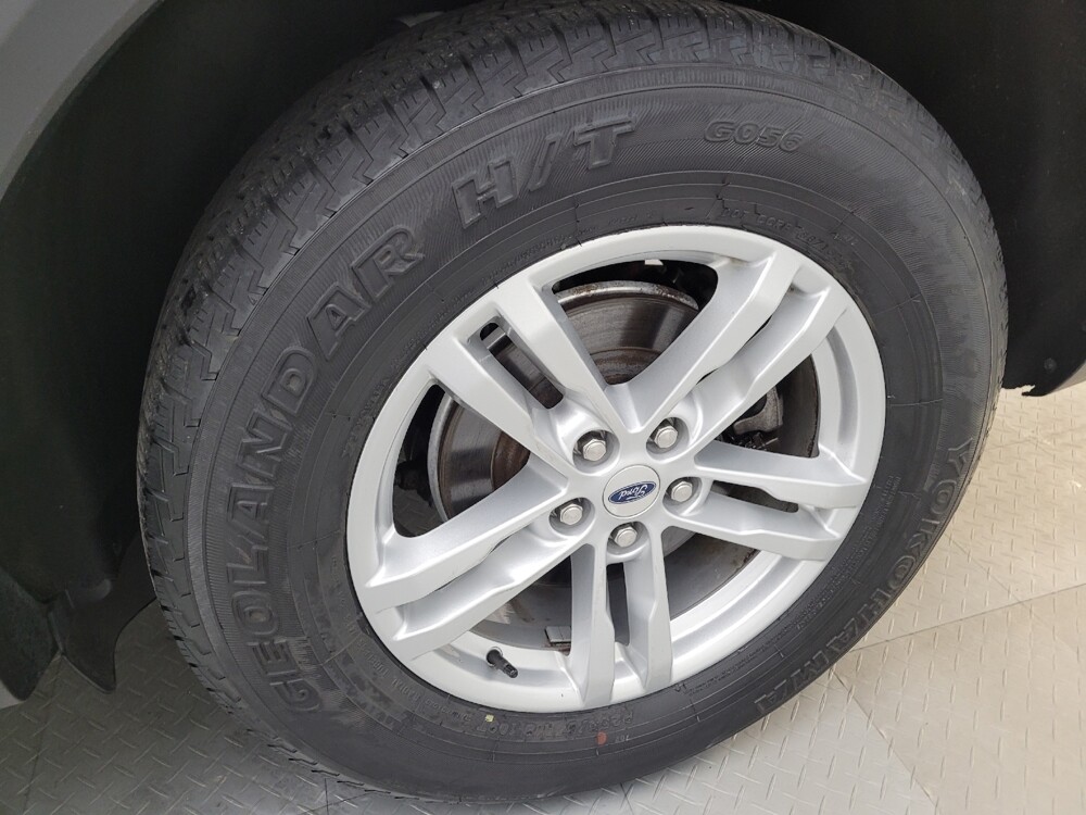 2020 Ford Explorer in Columbus, OH 43231 - 18086038 31