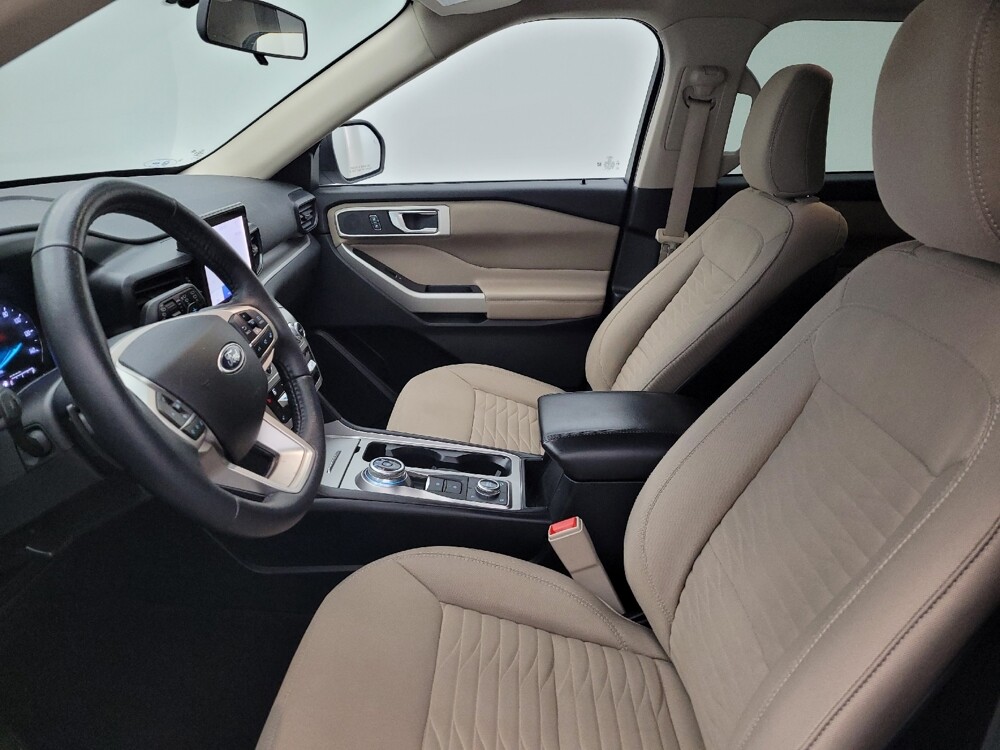 2020 Ford Explorer in Columbus, OH 43231 - 18086038 17