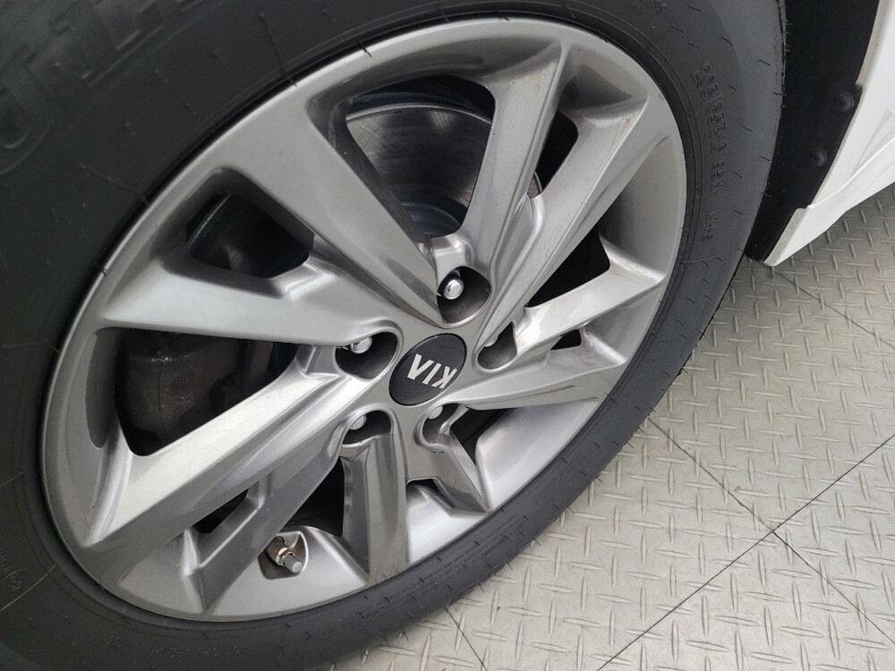 2019 Kia Optima in Chesapeake, VA 23320 - 18086045 31