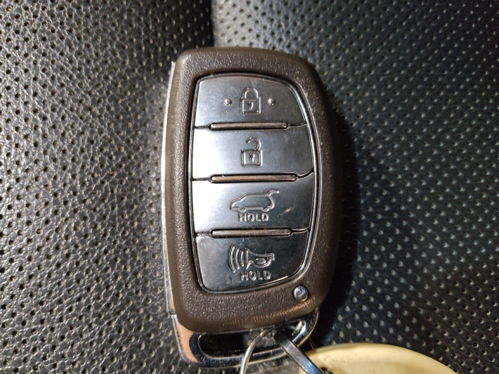 2017 Hyundai Tucson in Tulsa, OK 74145 - 18086046 32