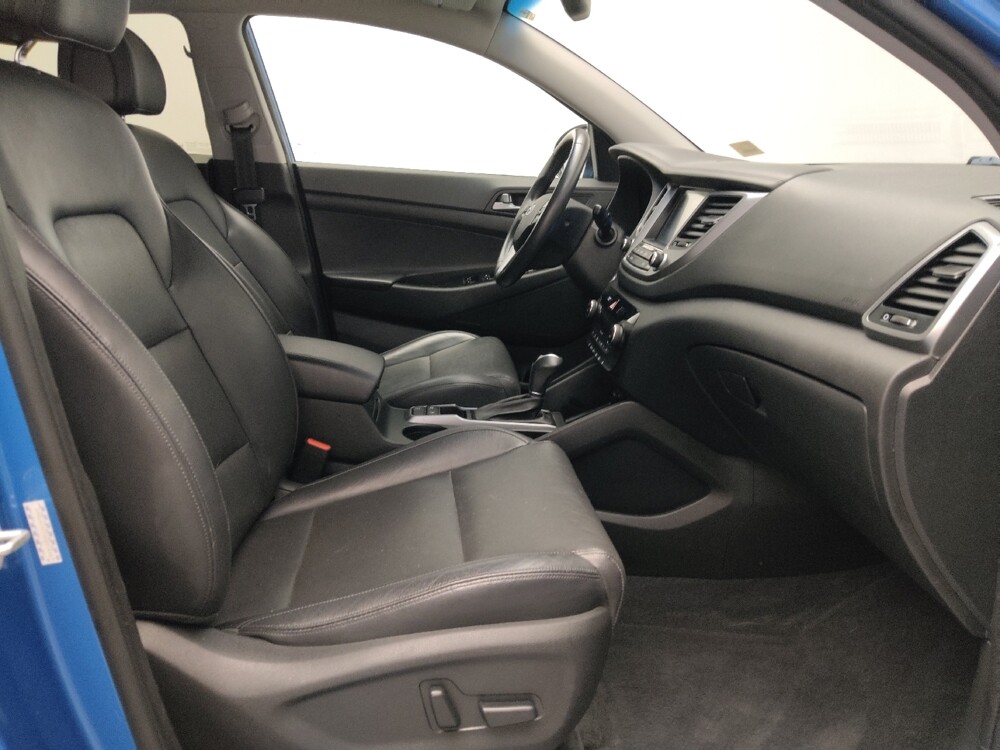 2017 Hyundai Tucson in Tulsa, OK 74145 - 18086046 21