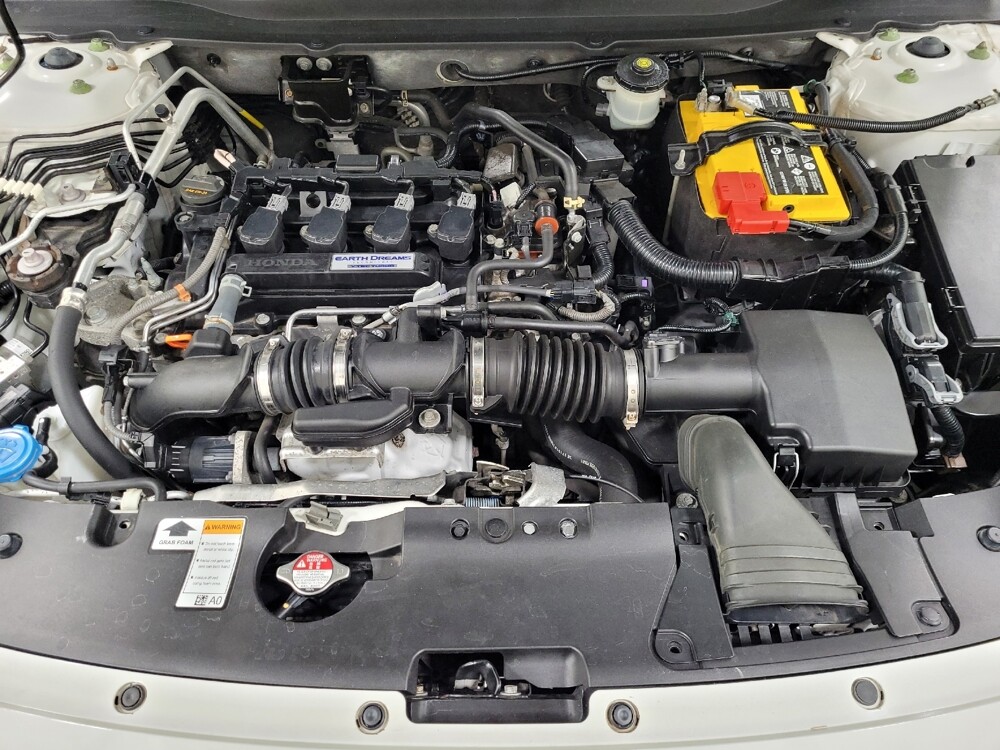 2018 Honda Accord in Pittsburgh, PA 15237 - 18086047 30