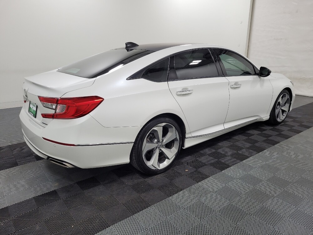 2018 Honda Accord in Pittsburgh, PA 15237 - 18086047 10