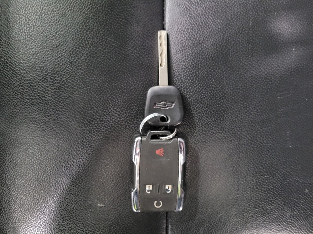 2018 Chevrolet Silverado 1500 in Pittsburgh, PA 15237 - 18086050 32