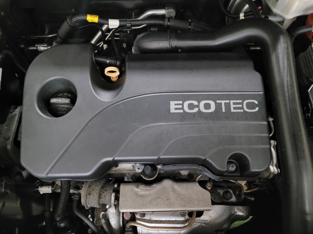 2019 Chevrolet Equinox in Owings Mills, MD 21117 - 18086055 30